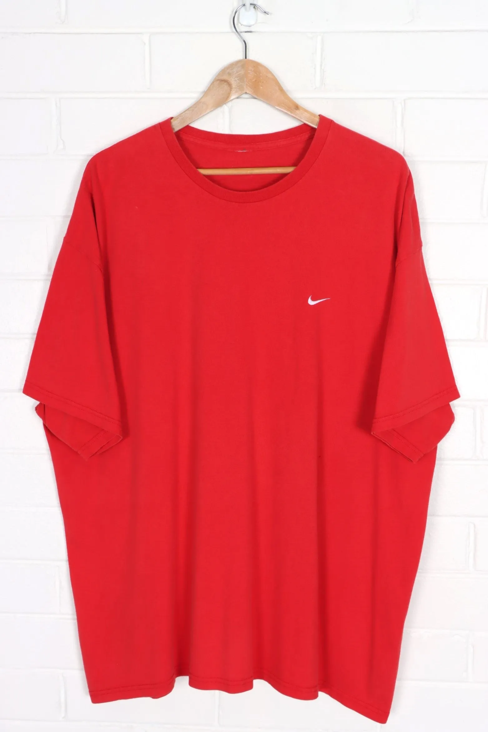 NIKE Swoosh Logo Casual Red T-Shirt (3XL)