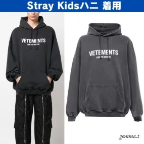 VETEMENTS  |Street Style Long Sleeves Logo Hoodies