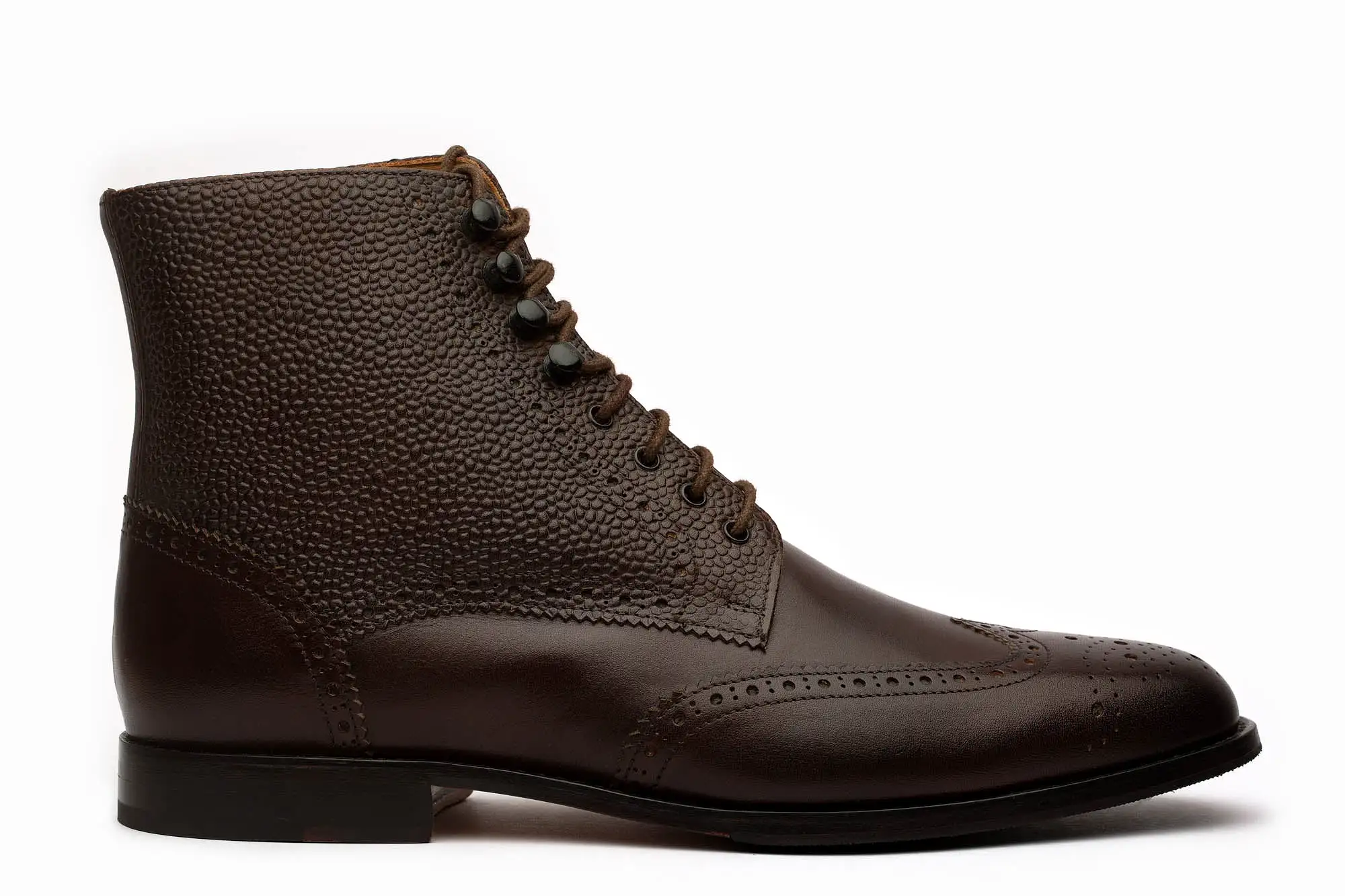 Wingcap Derby Boot With Pebble Grain Quarter